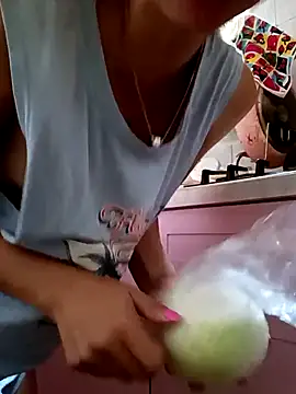 Snapshot of MoonBlueSex chatting on 10-02-25, 04:47 MoonBlueSex online show from 10-02-25, 04:47