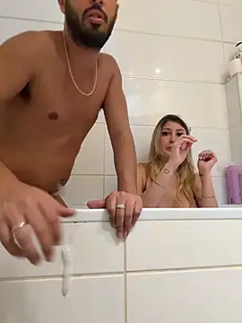 husbandandwifetobe online show from 11-22-25, 03:49