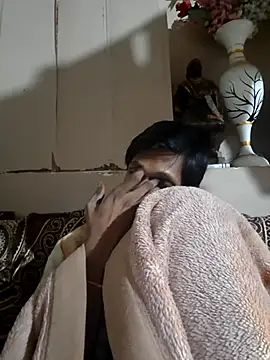 Snapshot of akshant1234 chatting on 09-08-25, 06:40 akshant1234 online show from 09-08-25, 06:40