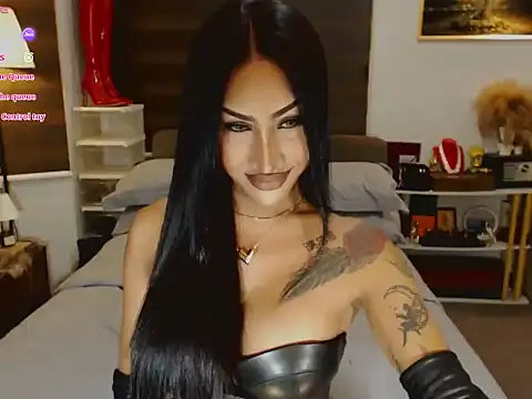 Snapshot of SeductiveVictoria chatting on 06-26-26, 10:41 SeductiveVictoria online show from 06-26-26, 10:41