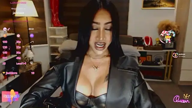 Snapshot of SeductiveVictoria chatting on 06-28-26, 01:06 SeductiveVictoria online show from 06-28-26, 01:06