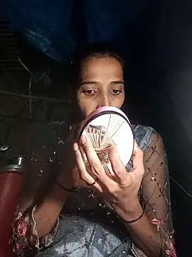 Snapshot of Pinki_thakur_1 chatting on 10-02-25, 06:15 Pinki thakur 1 online show from 10-02-25, 06:15
