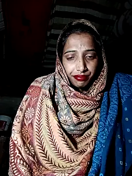 Snapshot of Pinki_thakur_1 chatting on 01-08-26, 06:21 Pinki thakur 1 online show from 01-08-26, 06:21