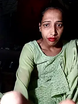 Snapshot of Pinki_thakur_1 chatting on 02-15-26, 06:59 Pinki thakur 1 online show from 02-15-26, 06:59