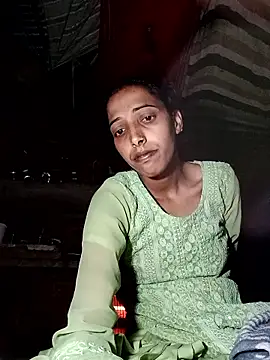 Snapshot of Pinki_thakur_1 chatting on 02-19-26, 06:37 Pinki thakur 1 online show from 02-19-26, 06:37