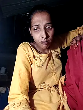 Snapshot of Pinki_thakur_1 chatting on 02-27-26, 07:14 Pinki thakur 1 online show from 02-27-26, 07:14