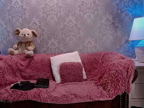 Ella Raven online show from 04-03-26, 05:16