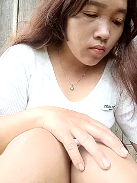 miumiu 00 online show from 09-09-25, 07:41