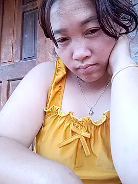 miumiu 00 online show from 09-20-25, 01:28