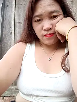 miumiu 00 online show from 10-09-25, 03:26