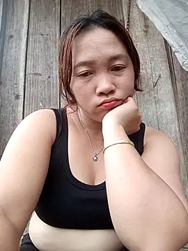 miumiu 00 online show from 10-14-25, 02:23