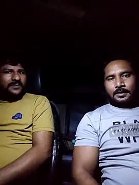 Snapshot of VijayLover69 chatting on 11-03-25, 03:46 VijayLover69 online show from 11-03-25, 03:46