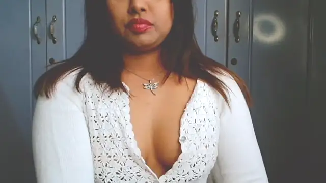 Indian GlowingMiax online show from 09-14-25, 11:42