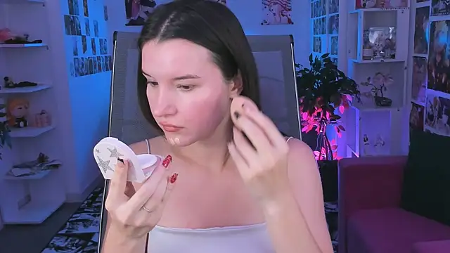 AgataWillis online show from 10-04-25, 06:00