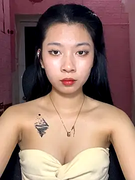 Snapshot of Phthao chatting on 11-07-25, 04:40 Phthao online show from 11-07-25, 04:40