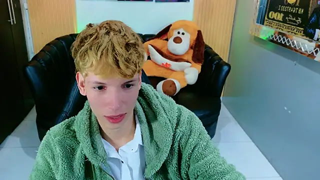 park jimin1 online show from 09-19-25, 12:39