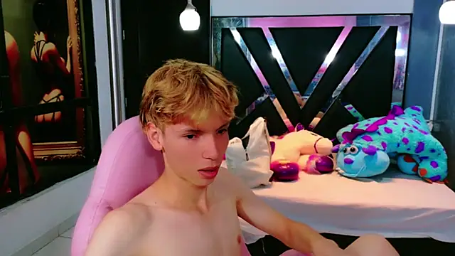 park jimin1 online show from 09-20-25, 12:17