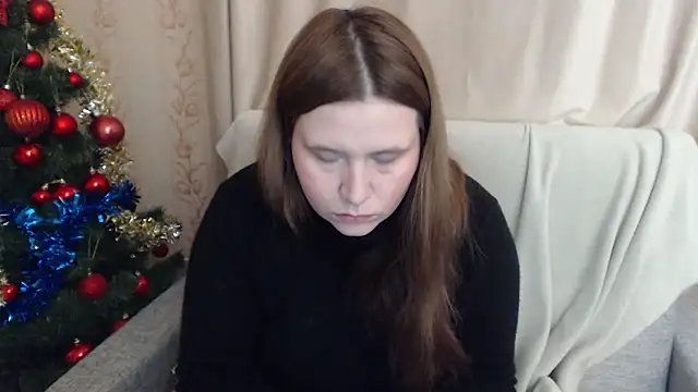 AdelinaLawson online show from 01-01-25, 12:11