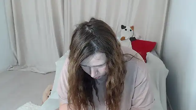 AdelinaLawson online show from 03-05-25, 04:24