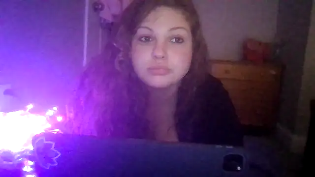 Snapshot of PlushPrincesss chatting on 11-18-25, 07:46 PlushPrincesss online show from 11-18-25, 07:46