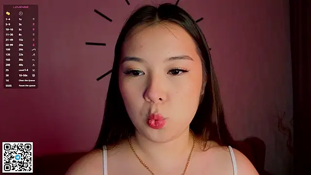 AlberthaEscue online show from 11-01-25, 04:03