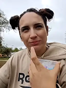 lillylooney online show from 09-24-25, 08:12