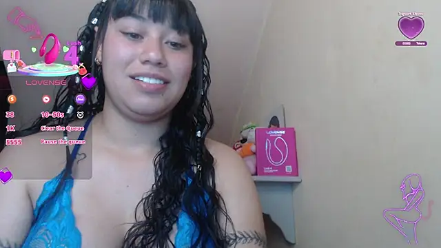 catalina saenz19 online show from 10-28-25, 11:51