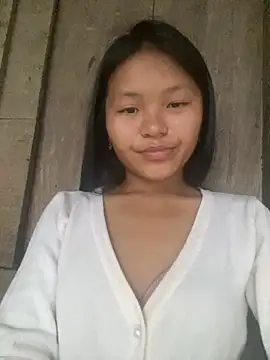 Snapshot of milo_bae chatting on 03-25-26, 11:11 milo bae online show from 03-25-26, 11:11