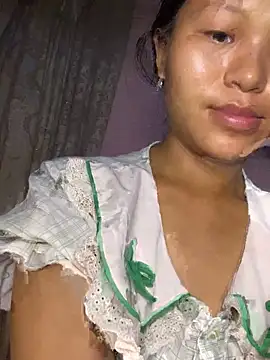 Snapshot of milo_bae chatting on 06-18-26, 10:25 milo bae online show from 06-18-26, 10:25