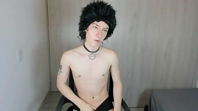 v3niceb1tch online show from 11-14-25, 03:11