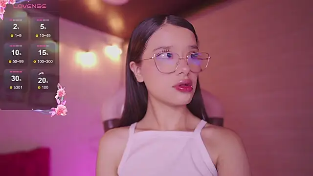 Lana Dreams  online show from 01-10-26, 02:02