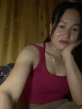 Snapshot of phungtiti chatting on 09-28-25, 05:35 phungtiti online show from 09-28-25, 05:35