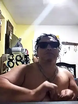 Snapshot of Juancarlosbautistaaguilar chatting on 10-17-25, 03:42 Juancarlosbautistaaguilar online show from 10-17-25, 03:42