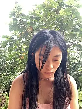 EmLy02 online show from 10-18-25, 07:09