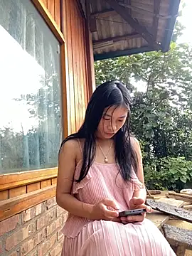 EmLy02 online show from 11-10-25, 01:59