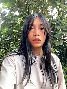 EmLy02 online show from 11-15-25, 12:08