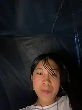 EmLy02 online show from 11-22-25, 11:31