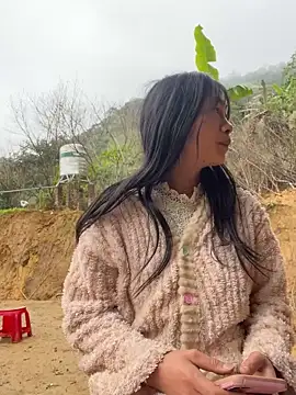 EmLy02 online show from 01-07-26, 02:58