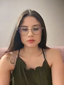 VioletaLorette online show from 11-08-25, 03:39