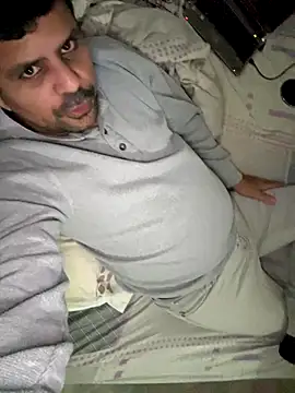 Snapshot of Diabloproducciones chatting on 11-06-25, 12:22 Diabloproducciones online show from 11-06-25, 12:22