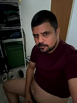 Snapshot of Diabloproducciones chatting on 11-22-25, 10:53 Diabloproducciones online show from 11-22-25, 10:53