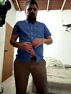 Snapshot of Diabloproducciones chatting on 11-29-25, 12:02 Diabloproducciones online show from 11-29-25, 12:02