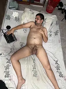 Snapshot of Diabloproducciones chatting on 12-14-25, 06:45 Diabloproducciones online show from 12-14-25, 06:45