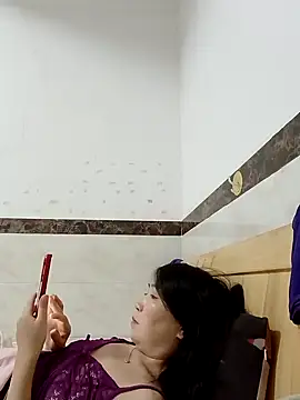 lingling5200 online show from 09-21-25, 04:08