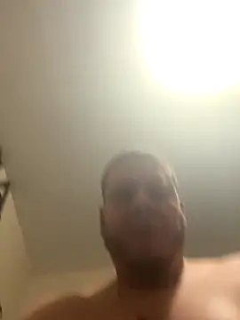 kev0n2389 online show from 10-05-25, 04:55