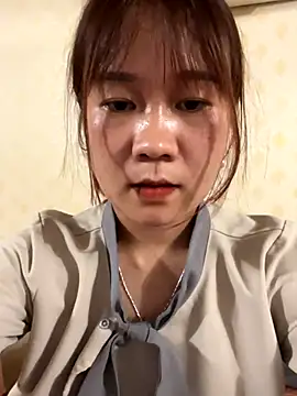 qinejr37 online show from 09-15-25, 04:45