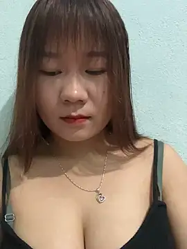 qinejr37 online show from 11-07-25, 12:54