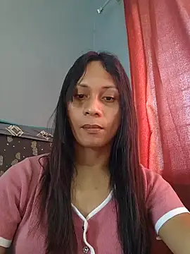 Snapshot of missruffa chatting on 05-09-26, 01:00 missruffa online show from 05-09-26, 01:00
