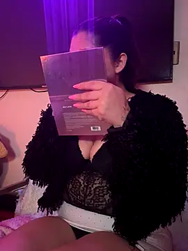 smokemilv online show from 10-26-25, 06:08