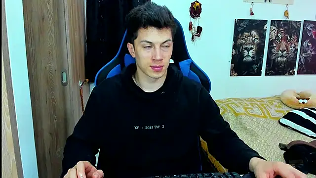 javiersexymann online show from 01-16-25, 06:27